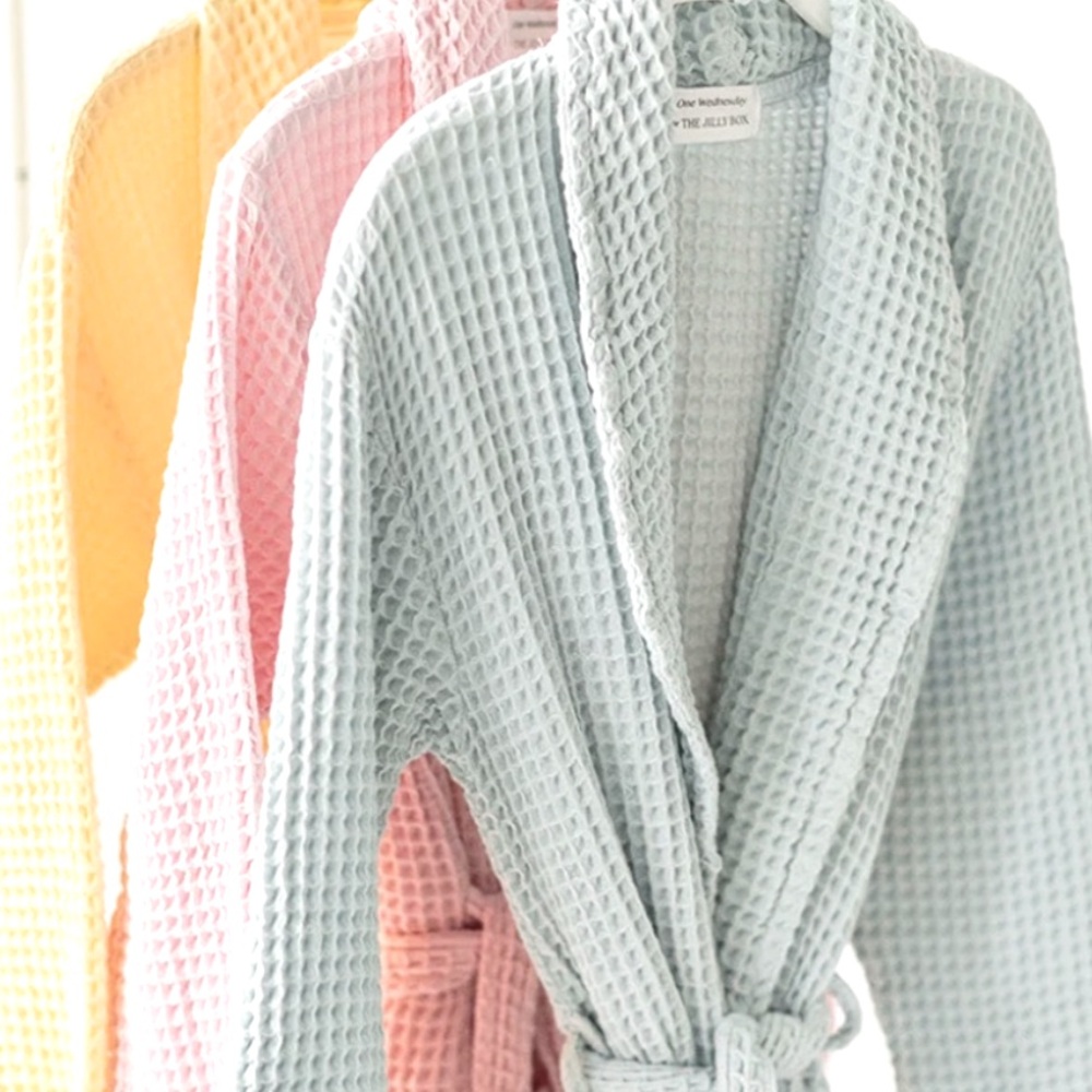 Yellow Waffle Robe (Size L) from the Jilly Box spring 2024